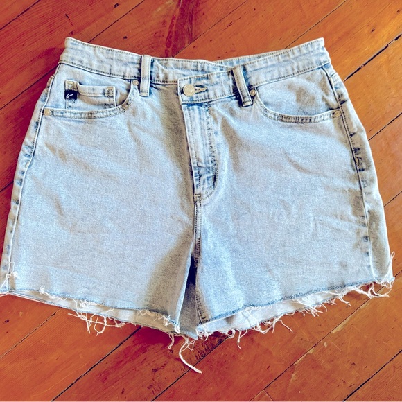 Kancan Size 9/28 Jean Short - Picture 4 of 4